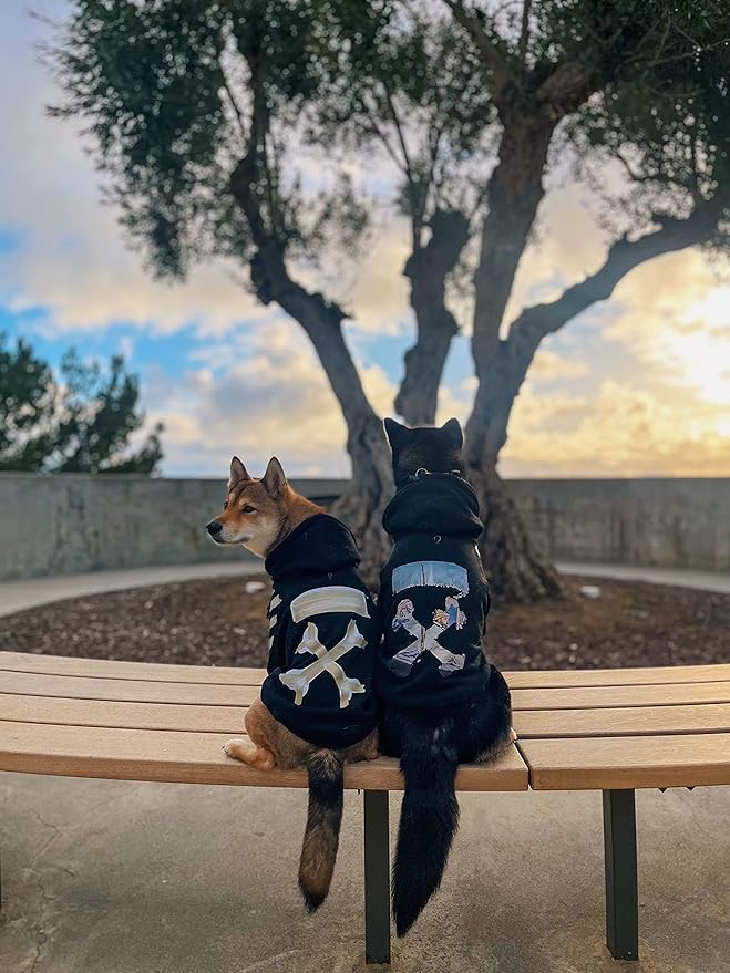 ChoChoCho Woof Dog Hoodie, Designer Dog Hoodies for Small Medium Large Breeds, Art Collection Dog Sweatshirts, Street Drawstring Hoodies Outfit Clothes for Puppy Puppies (4XL, Tape Arrows)