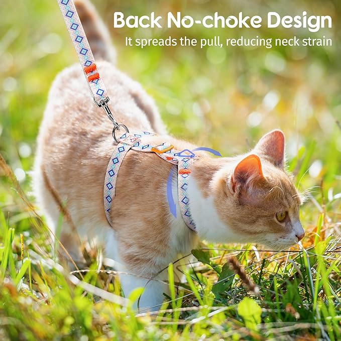 Dooradar Cat Harness and Leash, Escape Proof Adjustable Kitten Vest, Lightweight Soft Pet Straps, Easy Wearing for Small Medium Kitty Safe Walking Travel Control, White, S